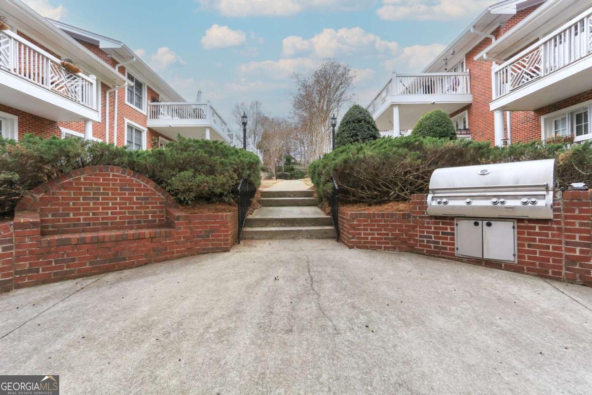 869 Briarcliff Road Atlanta - 22