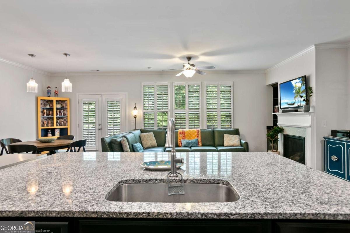 267 Stone Park Drive Woodstock - 10