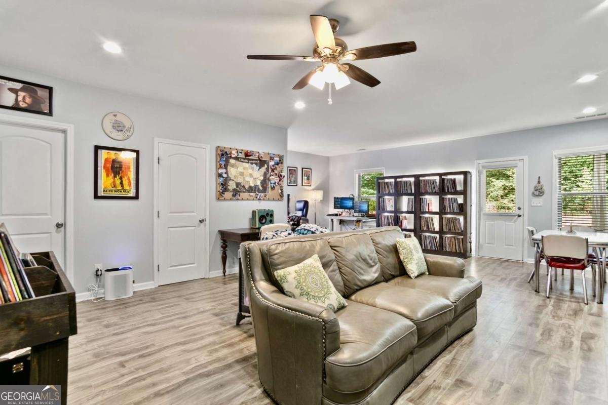 267 Stone Park Drive Woodstock - 29
