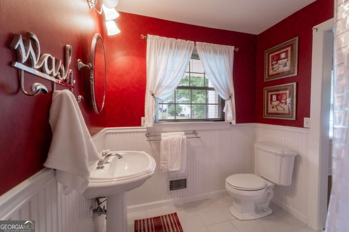 4678 Emily Drive Lilburn - 29