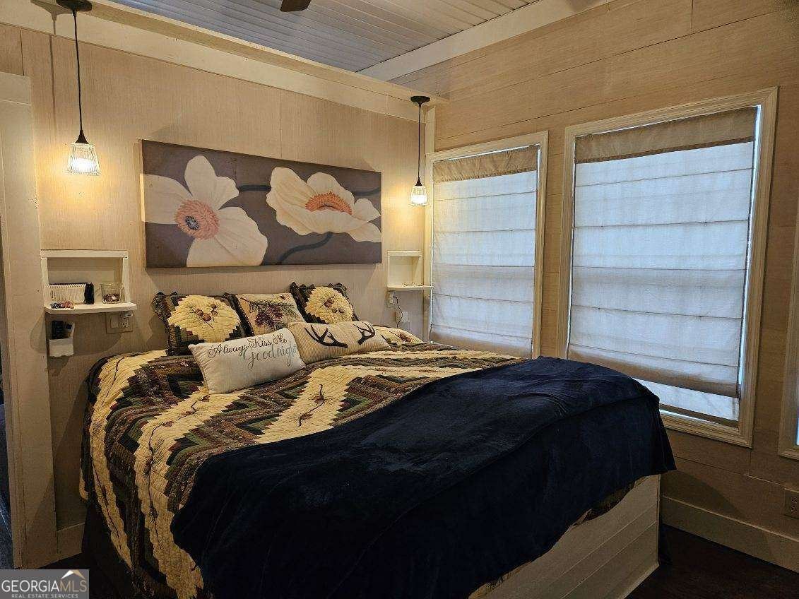 41 Cindy Parkway Cleveland - 11