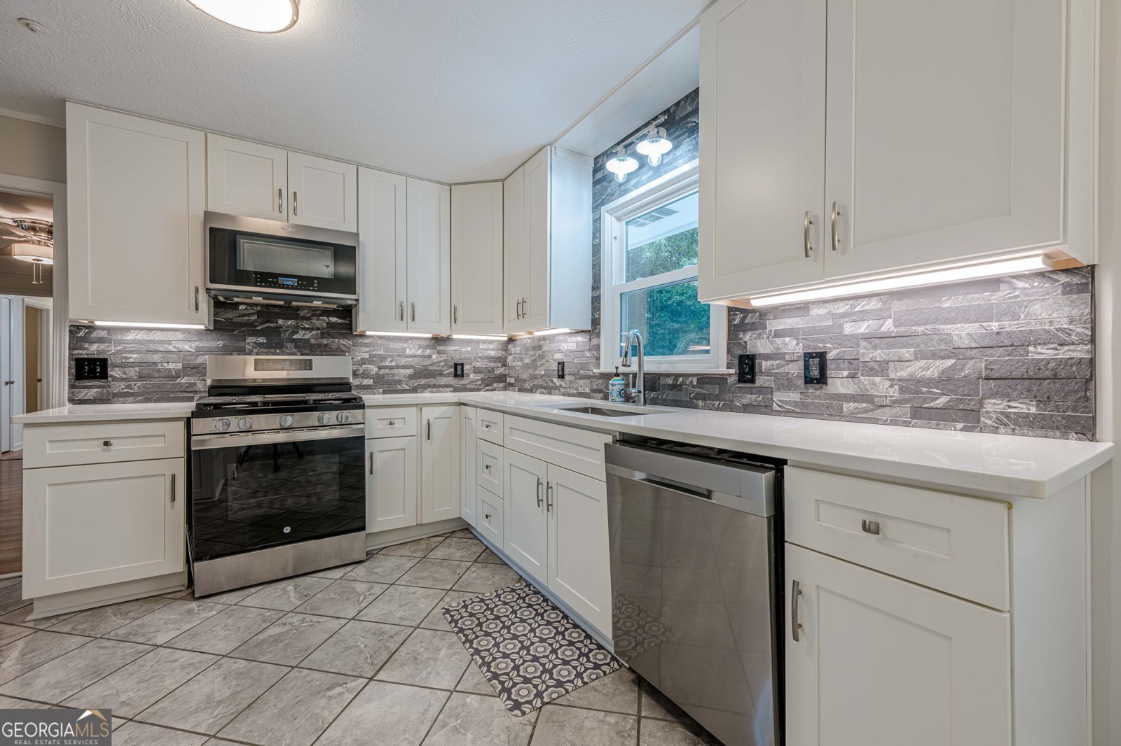3424 Twin Village Lane Snellville - 6