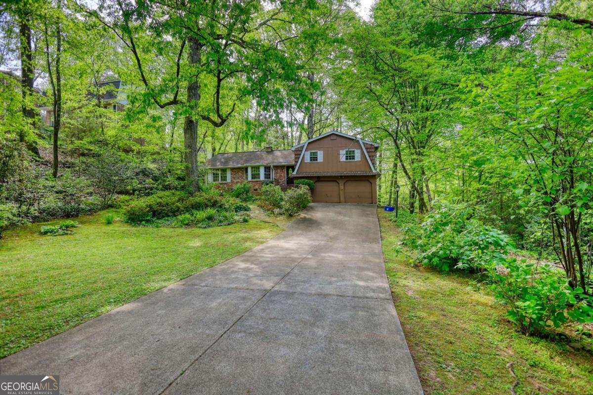 2520 Overlook Way Atlanta - 1