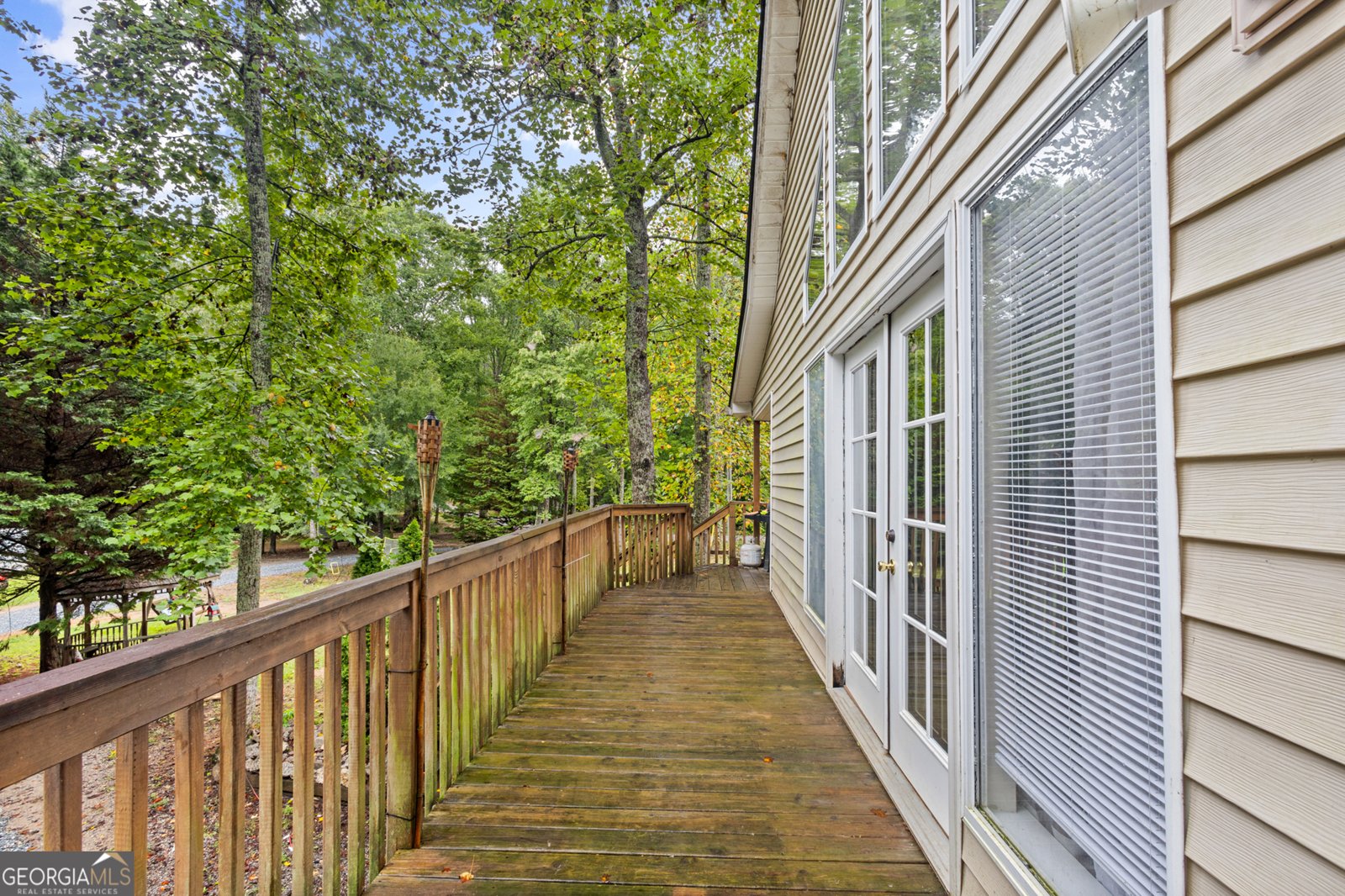 805 Beaver Lake Drive Clarkesville - 24
