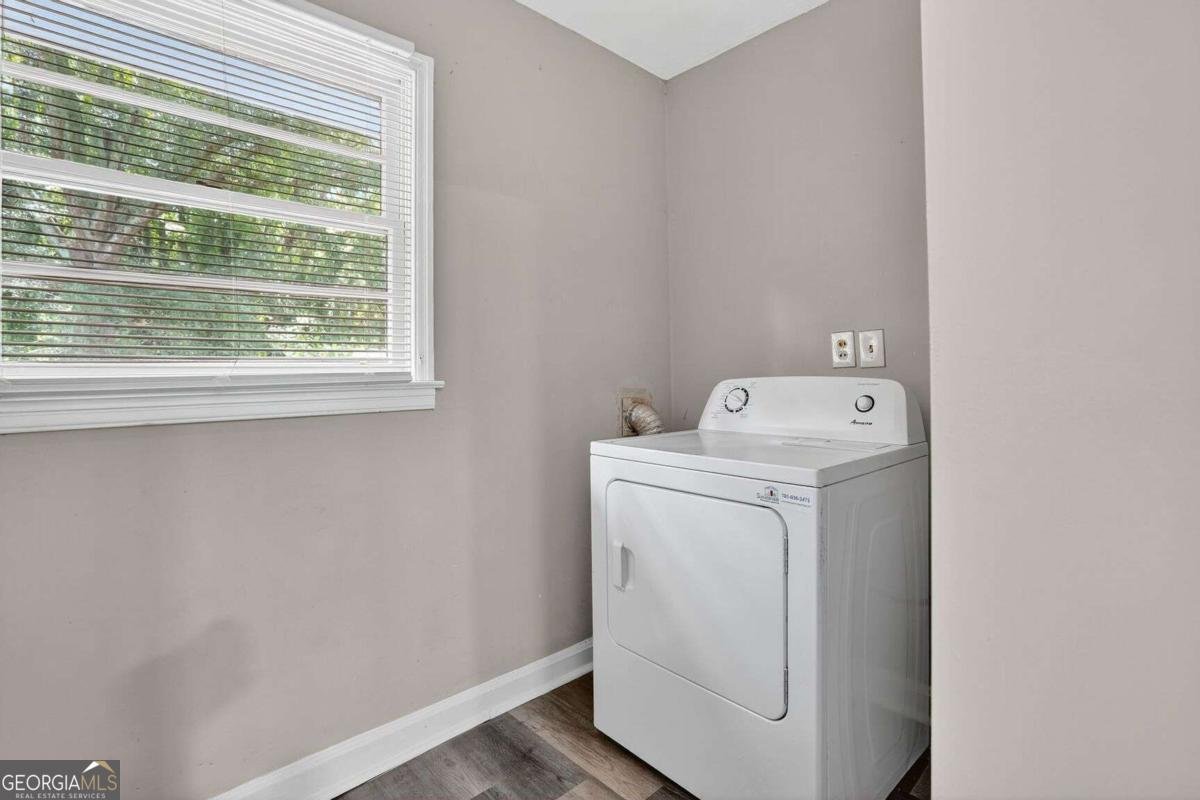 445 Cynthia Ln Forest Park - 11