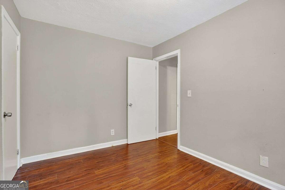 445 Cynthia Ln Forest Park - 17