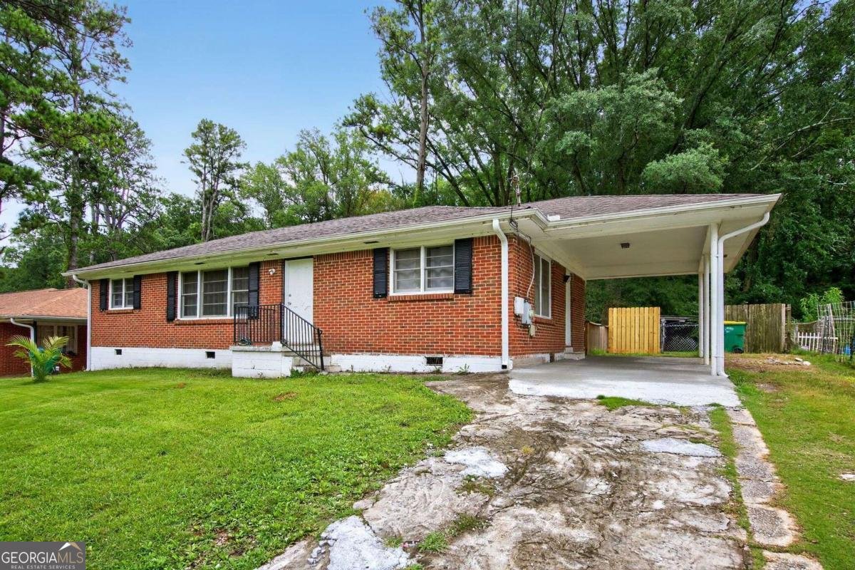 445 Cynthia Ln Forest Park - 3