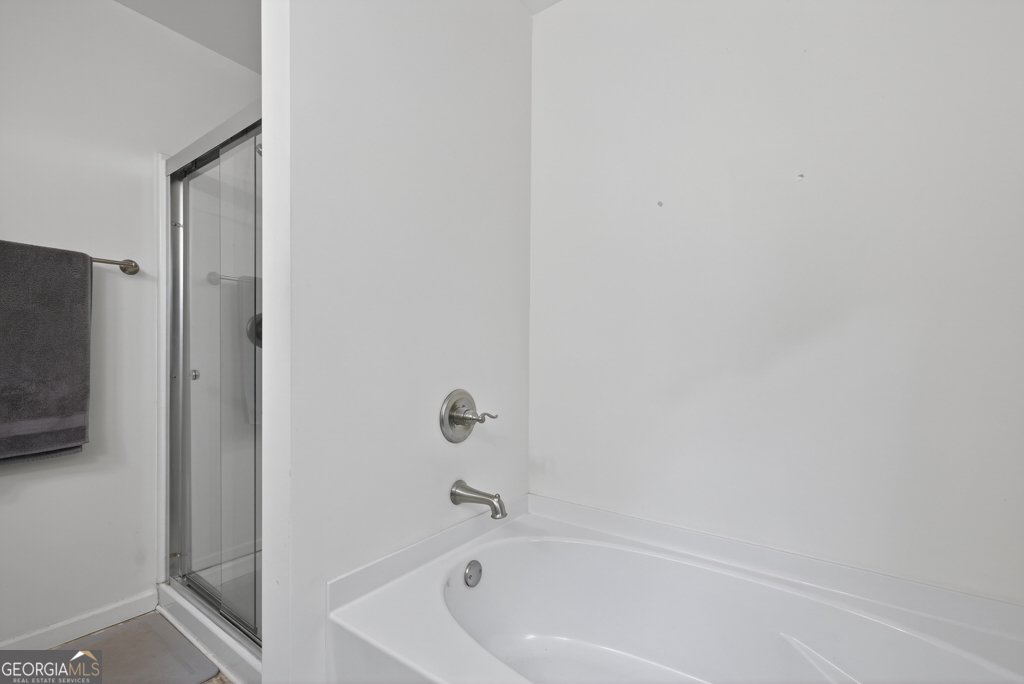 1747 Shire Village Drive Sugar Hill - 7