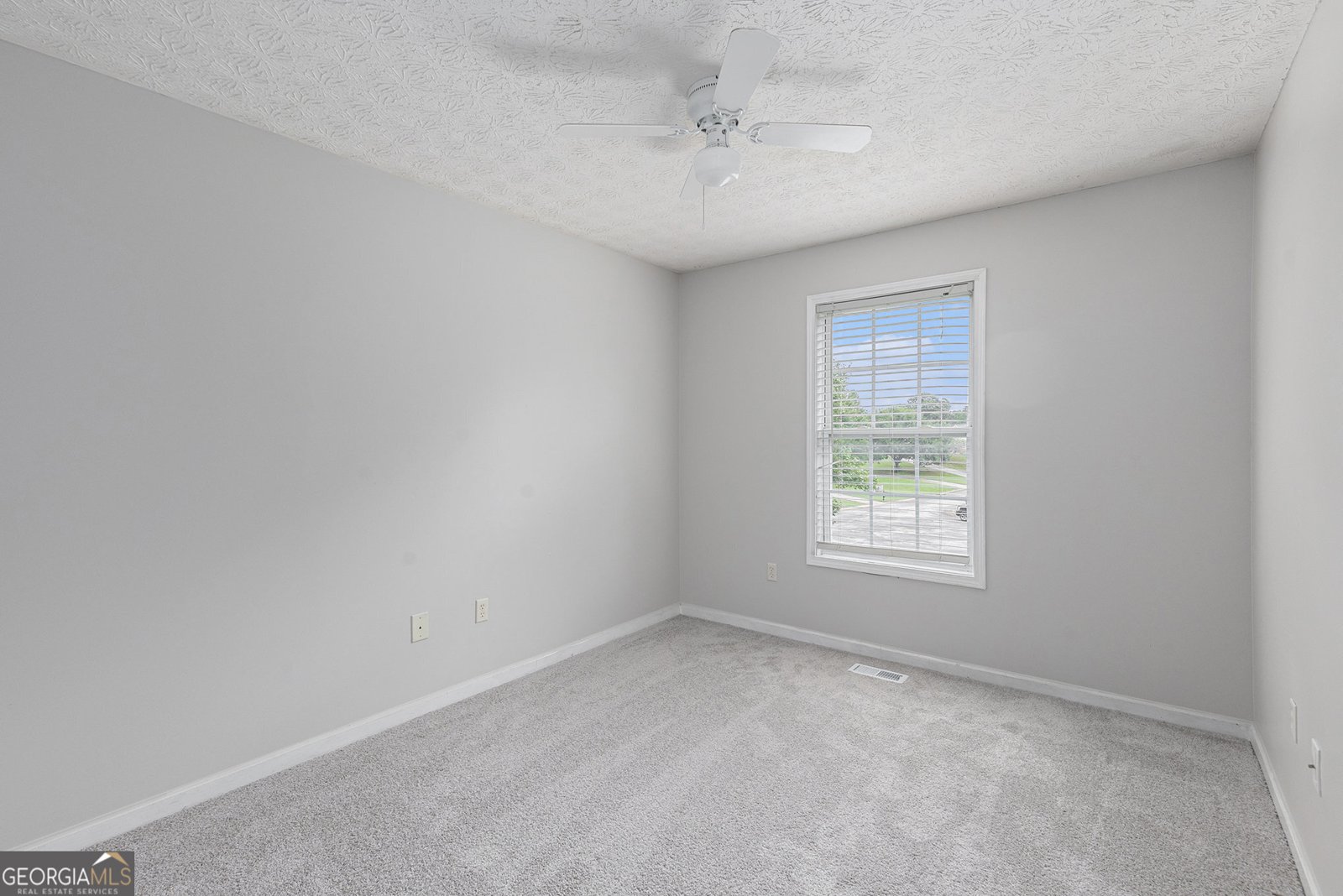 200 Sunlight Cove Temple - 16