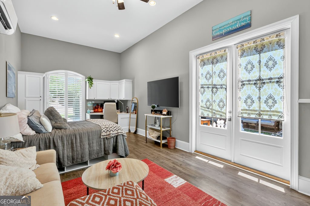 6509 Snug Harbor Court Flowery Branch - 1