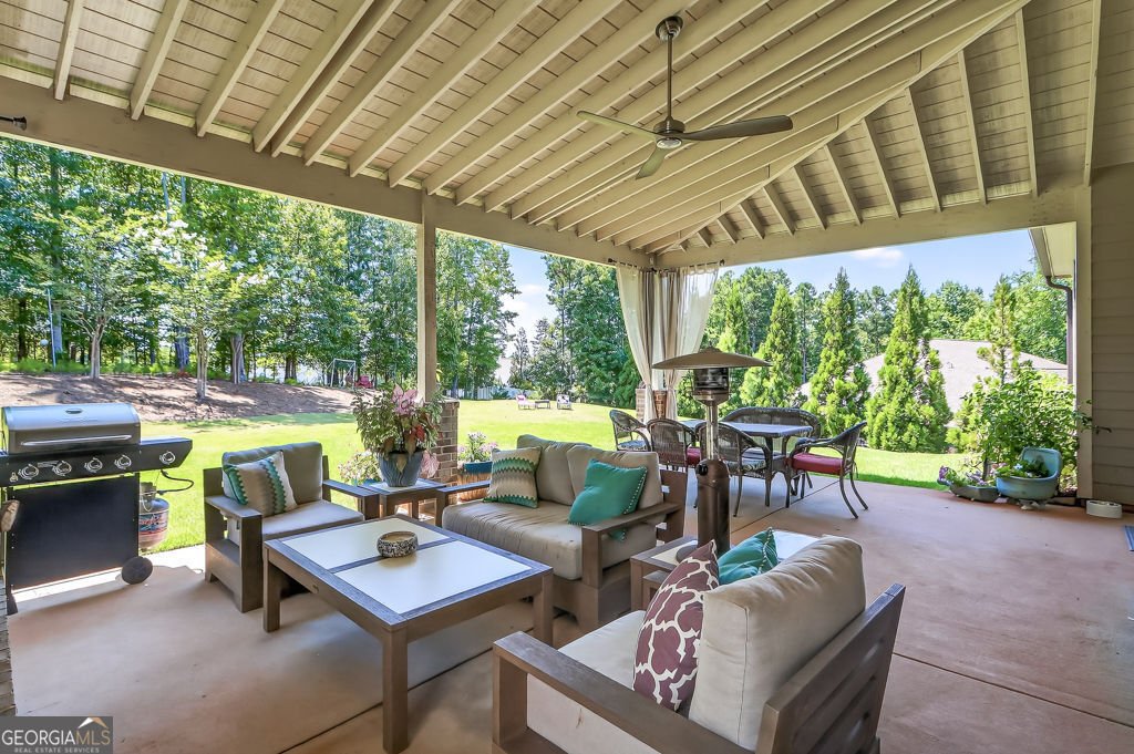 6509 Snug Harbor Court Flowery Branch - 40