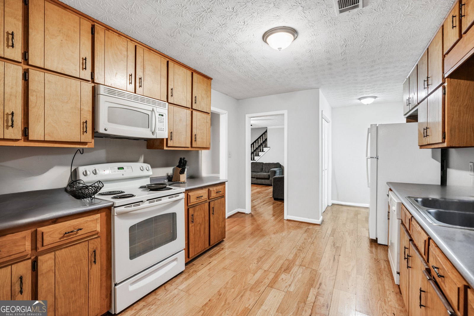 7260 Oswego Trail Riverdale - 1