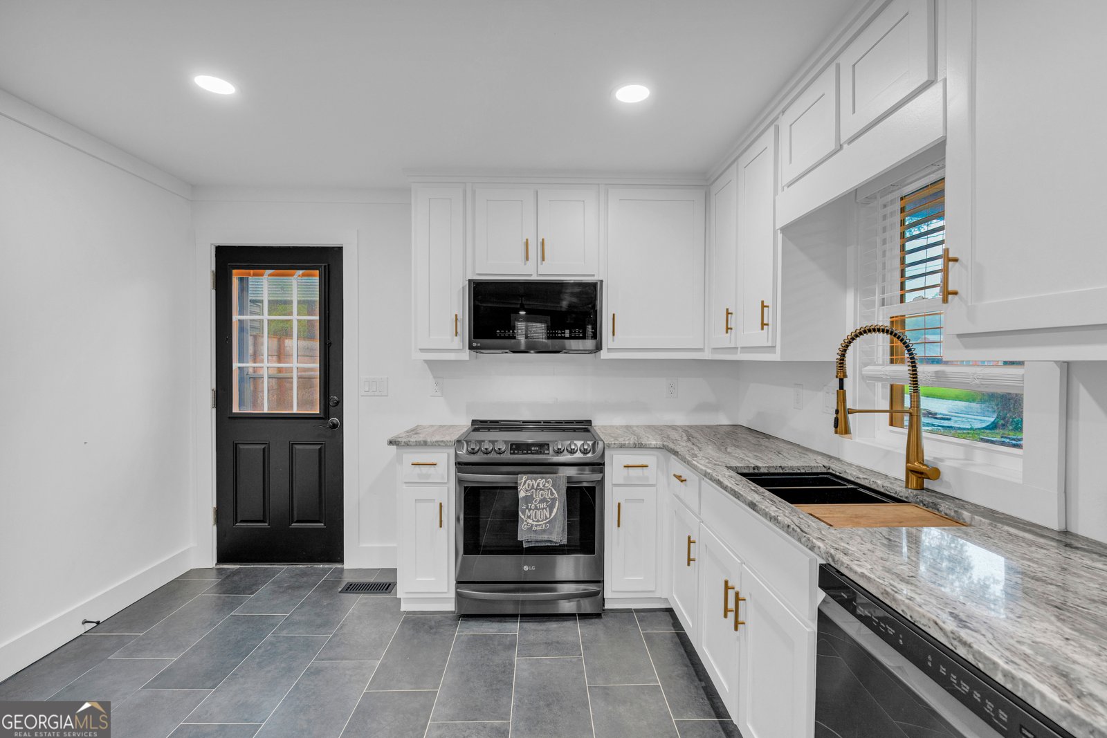 123 Nelson Street Monroe - 17