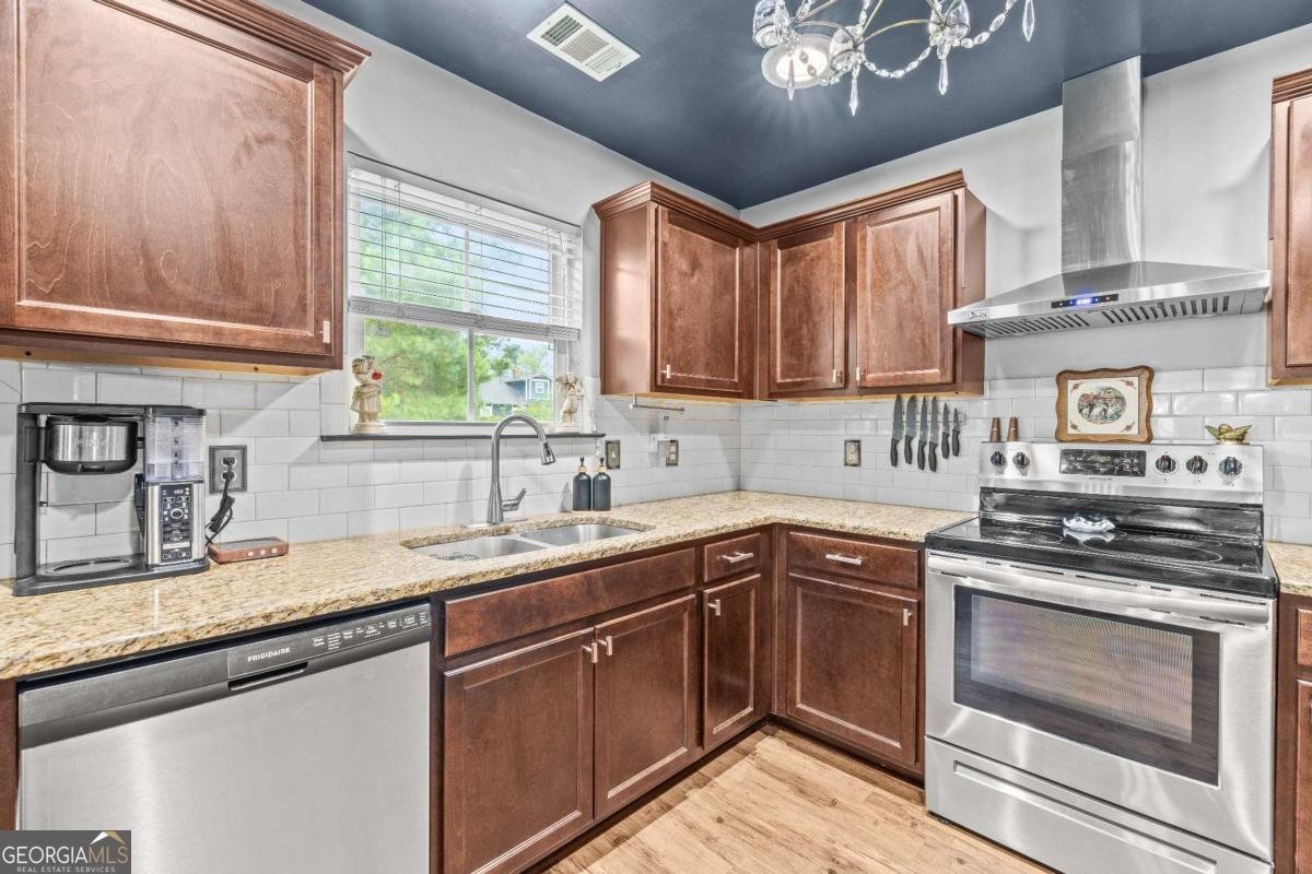 502 Deforest Lane Guyton - 12