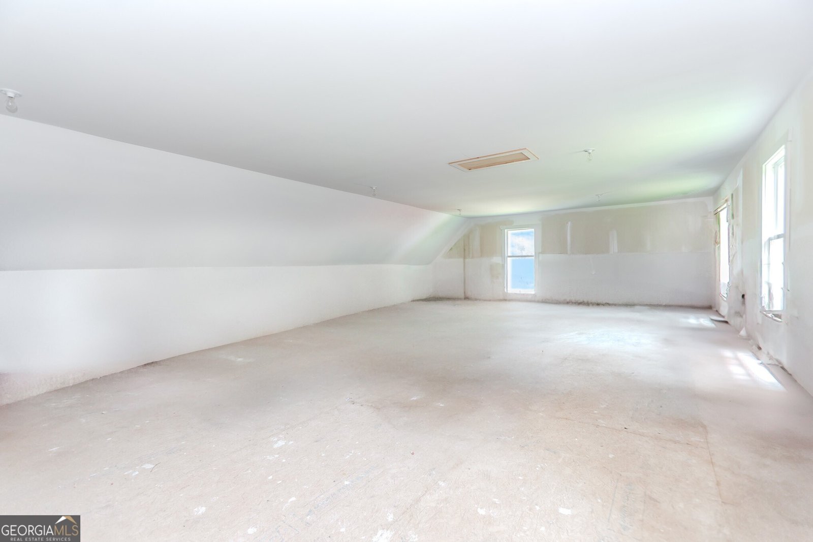 515 Gregory Road Covington - 2