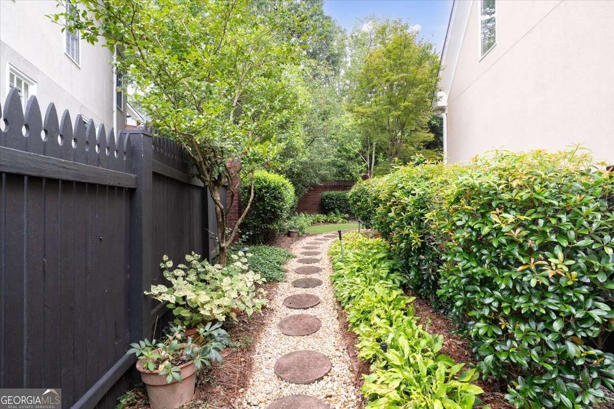 5284 Brookelake Drive Dunwoody - 1