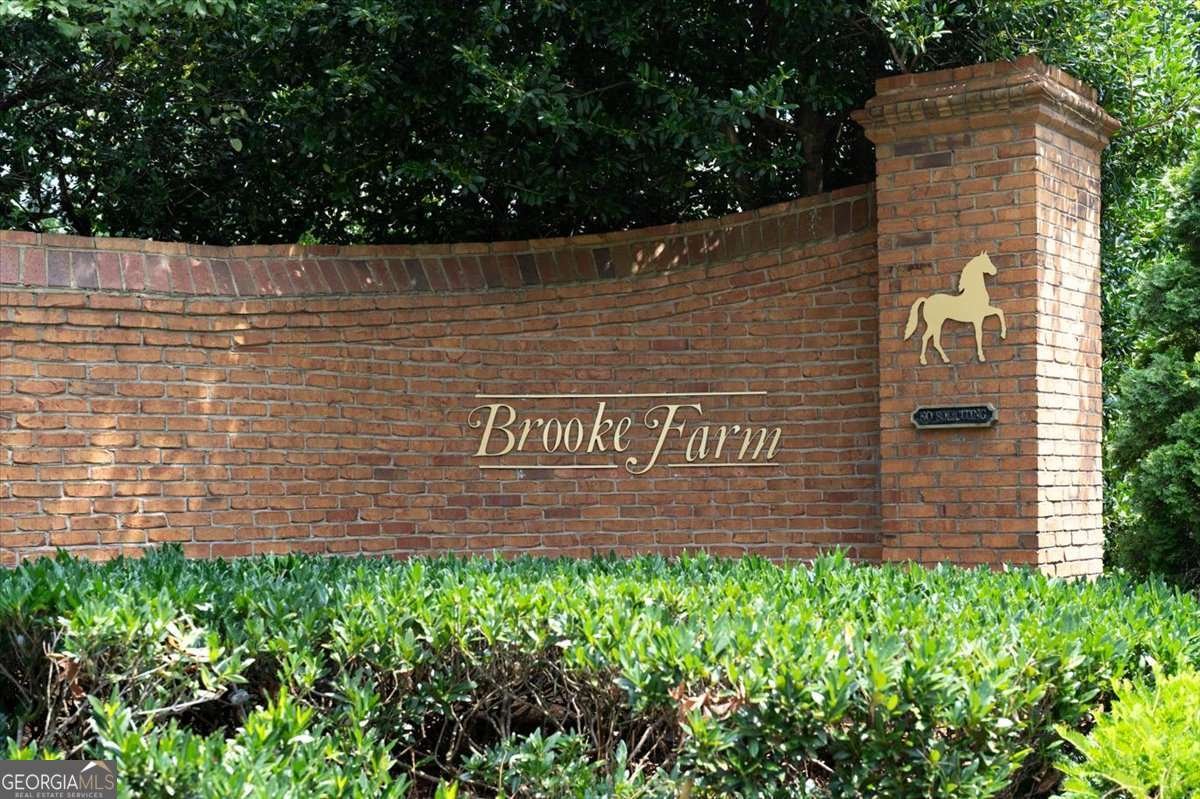 5284 Brookelake Drive Dunwoody - 3