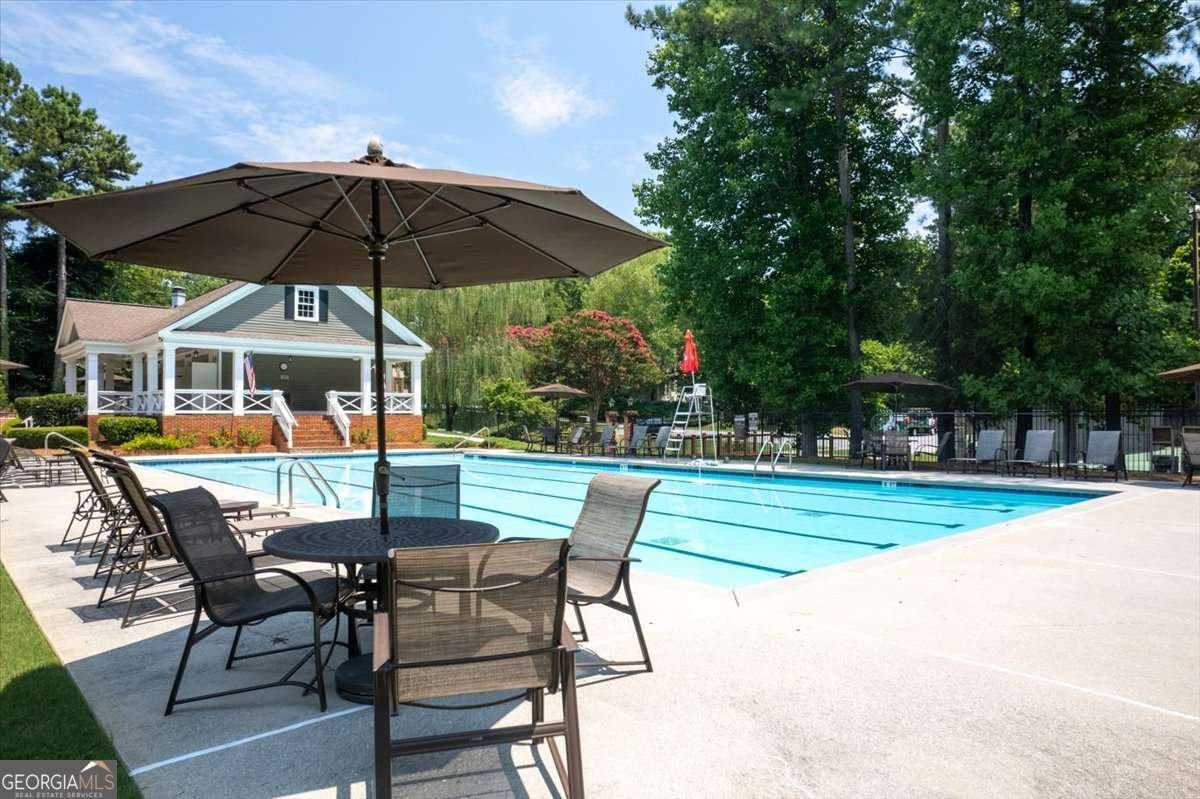 5284 Brookelake Drive Dunwoody - 5