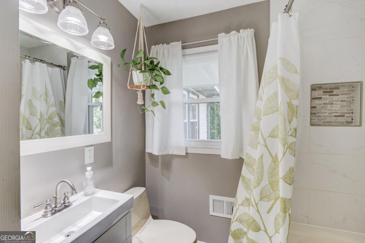 1769 Boulderview Drive Atlanta - 27