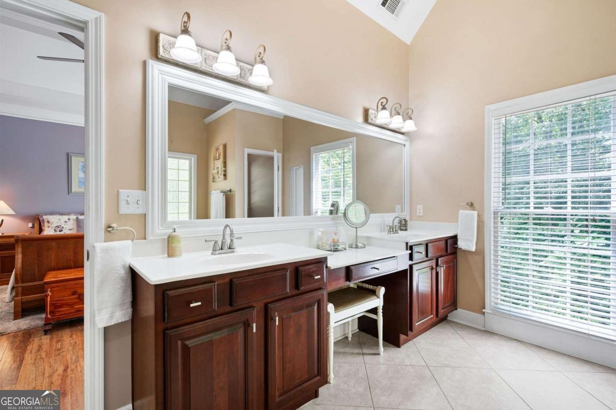 104 Greenhill Court Dallas - 11