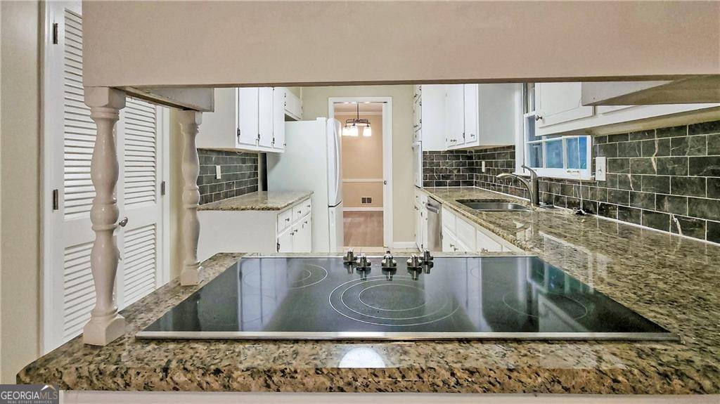 870 Hardwood Court Stone Mountain - 2