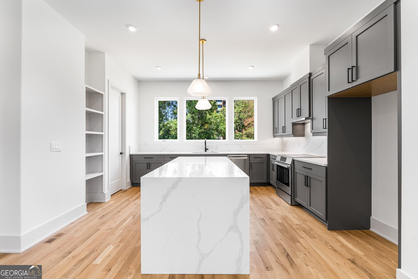 404 Linden Avenue Atlanta - 25