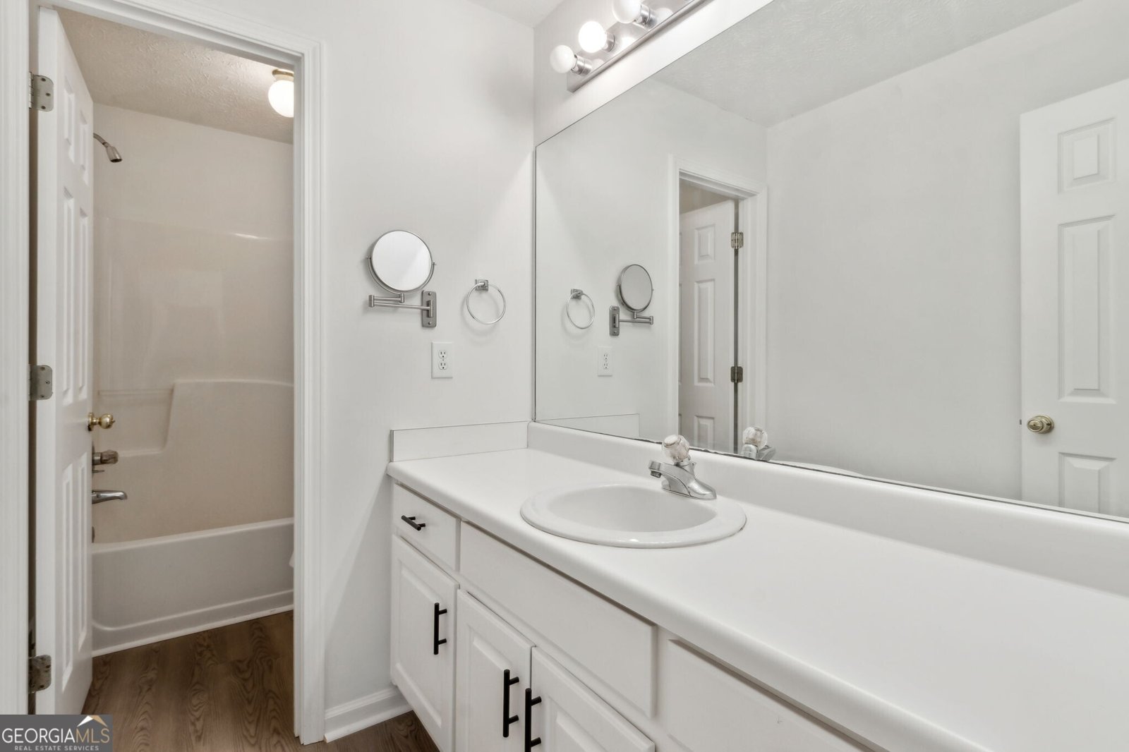 5557 Pinedale Circle Sugar Hill - 31