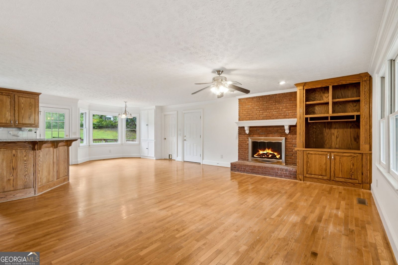5557 Pinedale Circle Sugar Hill - 7