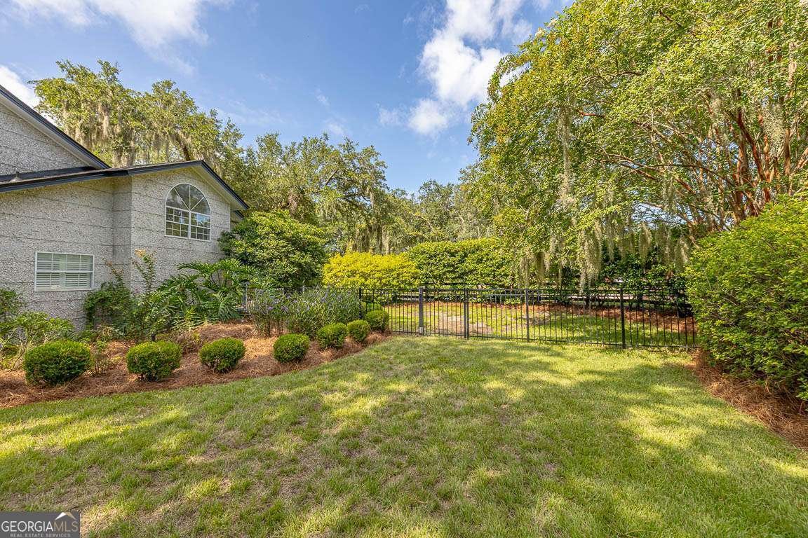 203 Grand Oaks Circle St. Simons - 32