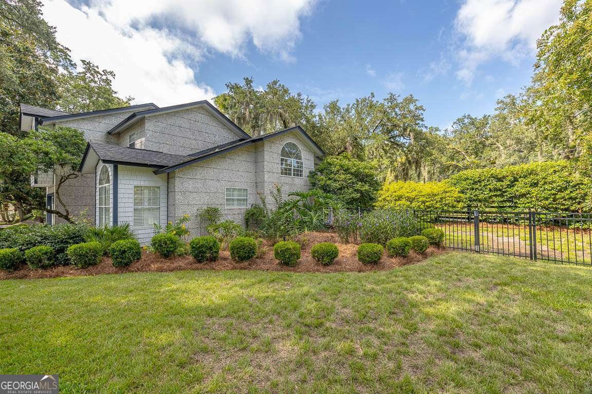 203 Grand Oaks Circle St. Simons - 34