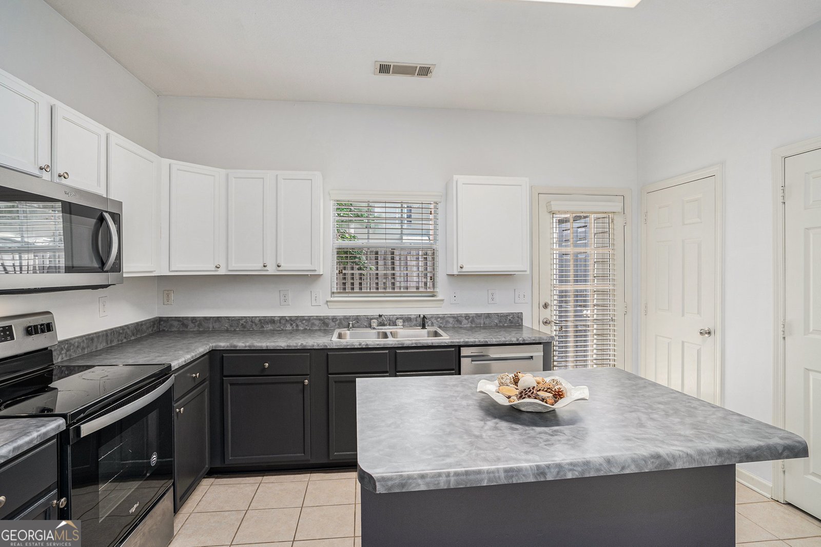 2155 Del Lago Circle Kennesaw - 6