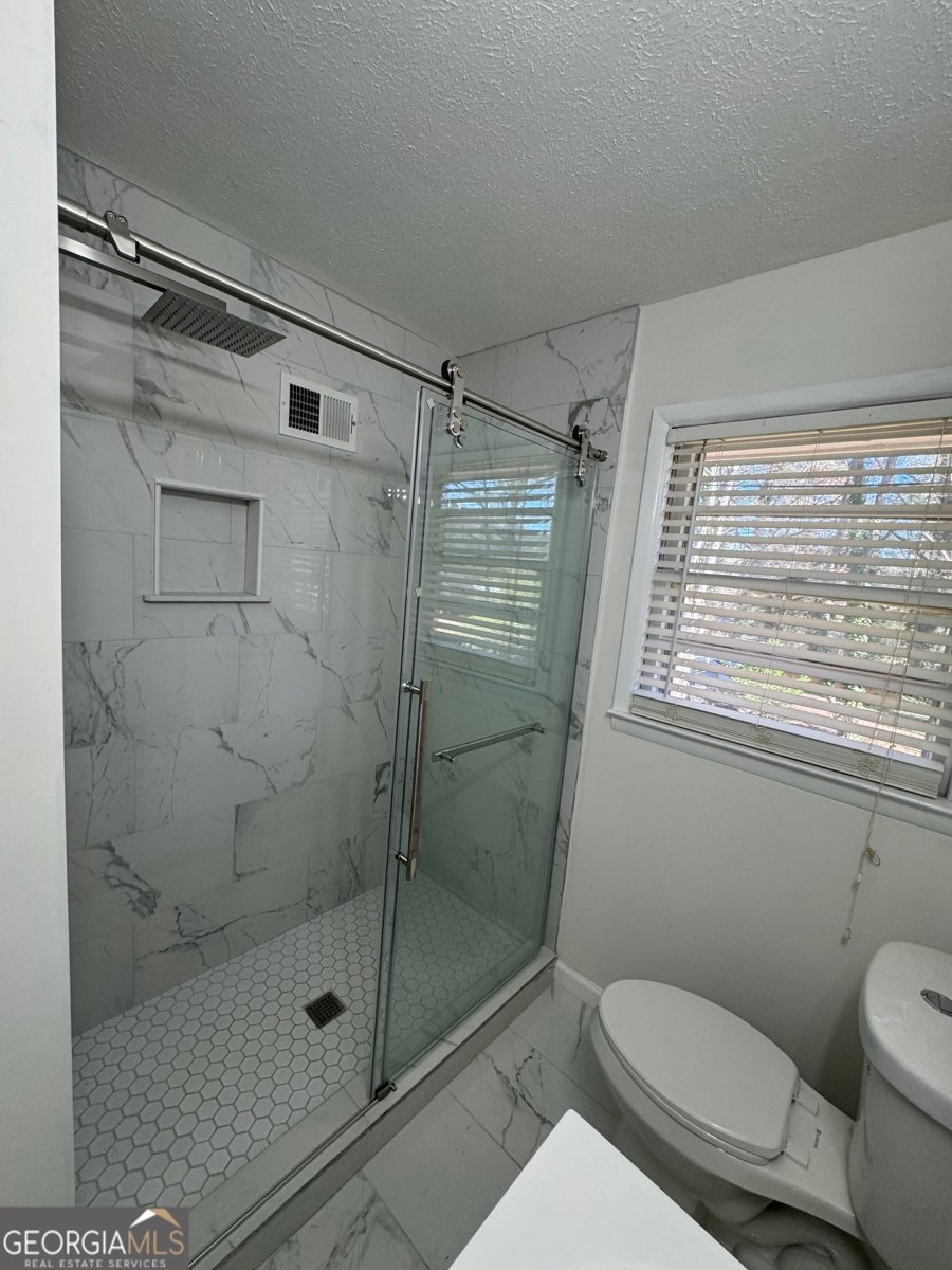 239 Andrea Circle Lilburn - 1