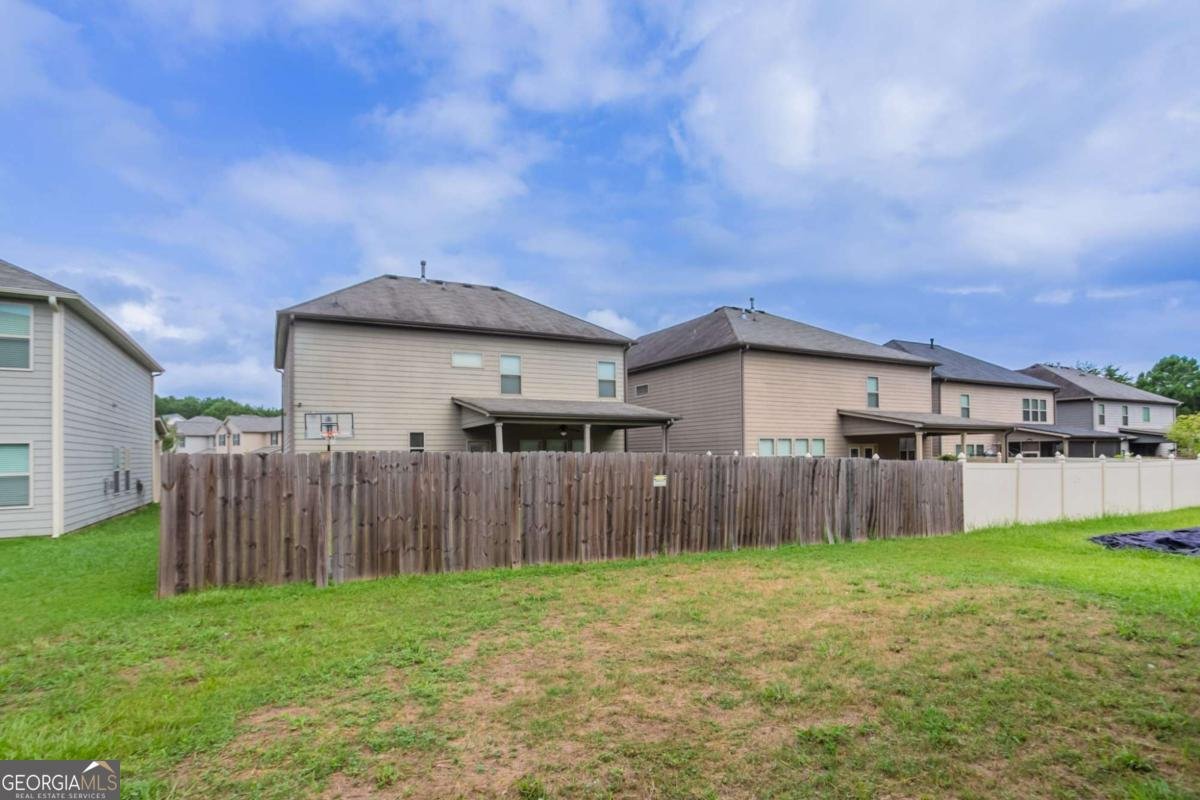 7610 Crawford Court Fairburn - 43