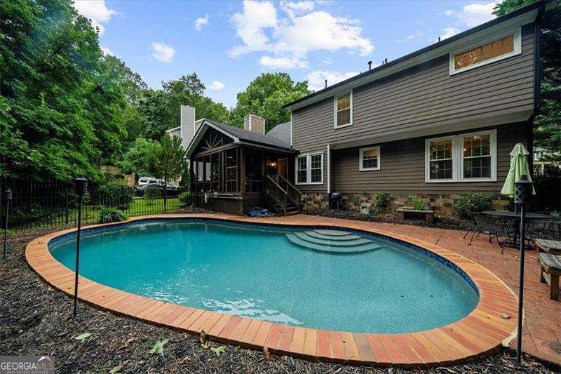 1202 Rockmart Circle Kennesaw - 2