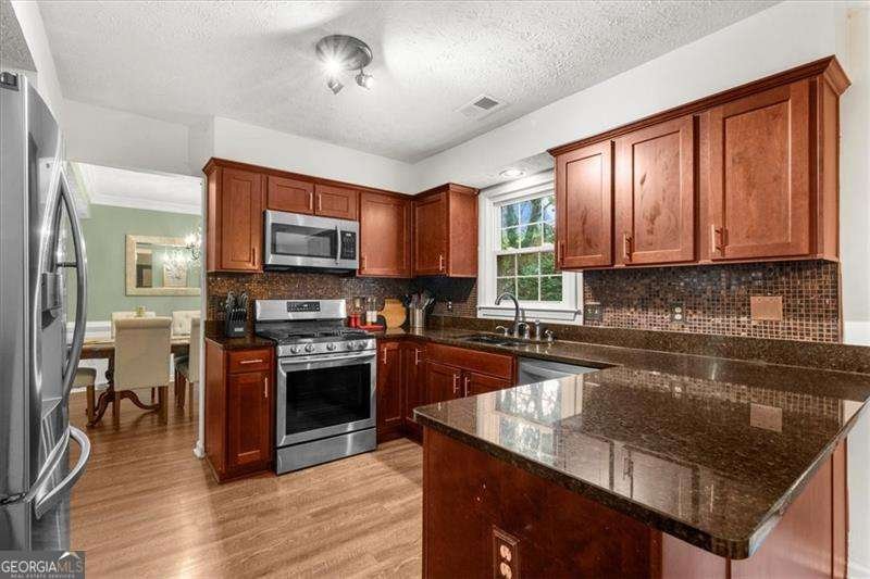 1202 Rockmart Circle Kennesaw - 9