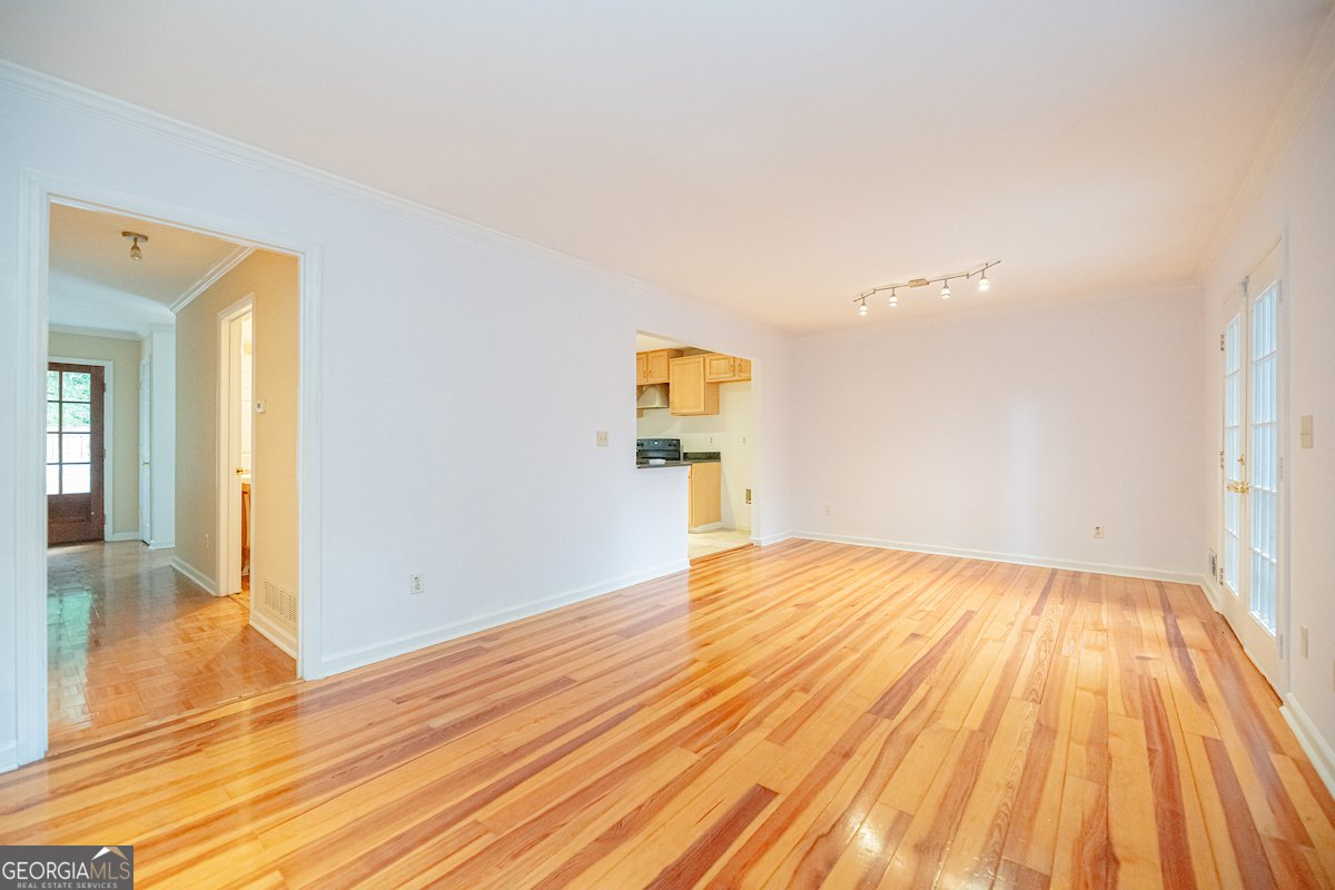 1848 COOPER LAKE Drive Smyrna - 11