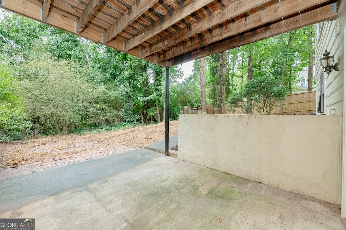 1848 COOPER LAKE Drive Smyrna - 33