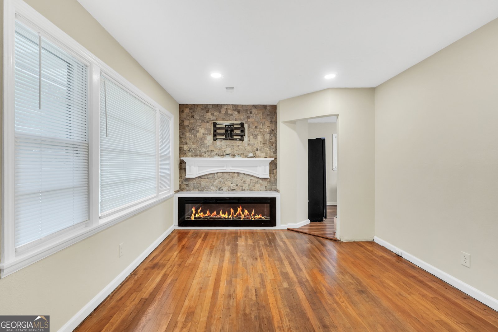 1172 Elaine Drive Forest Park - 2