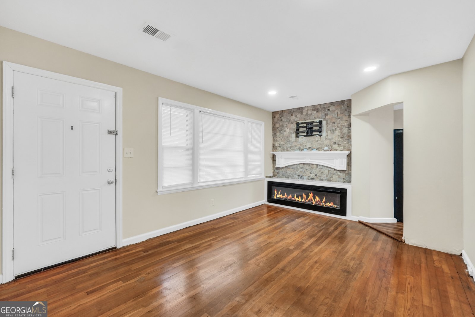 1172 Elaine Drive Forest Park - 3