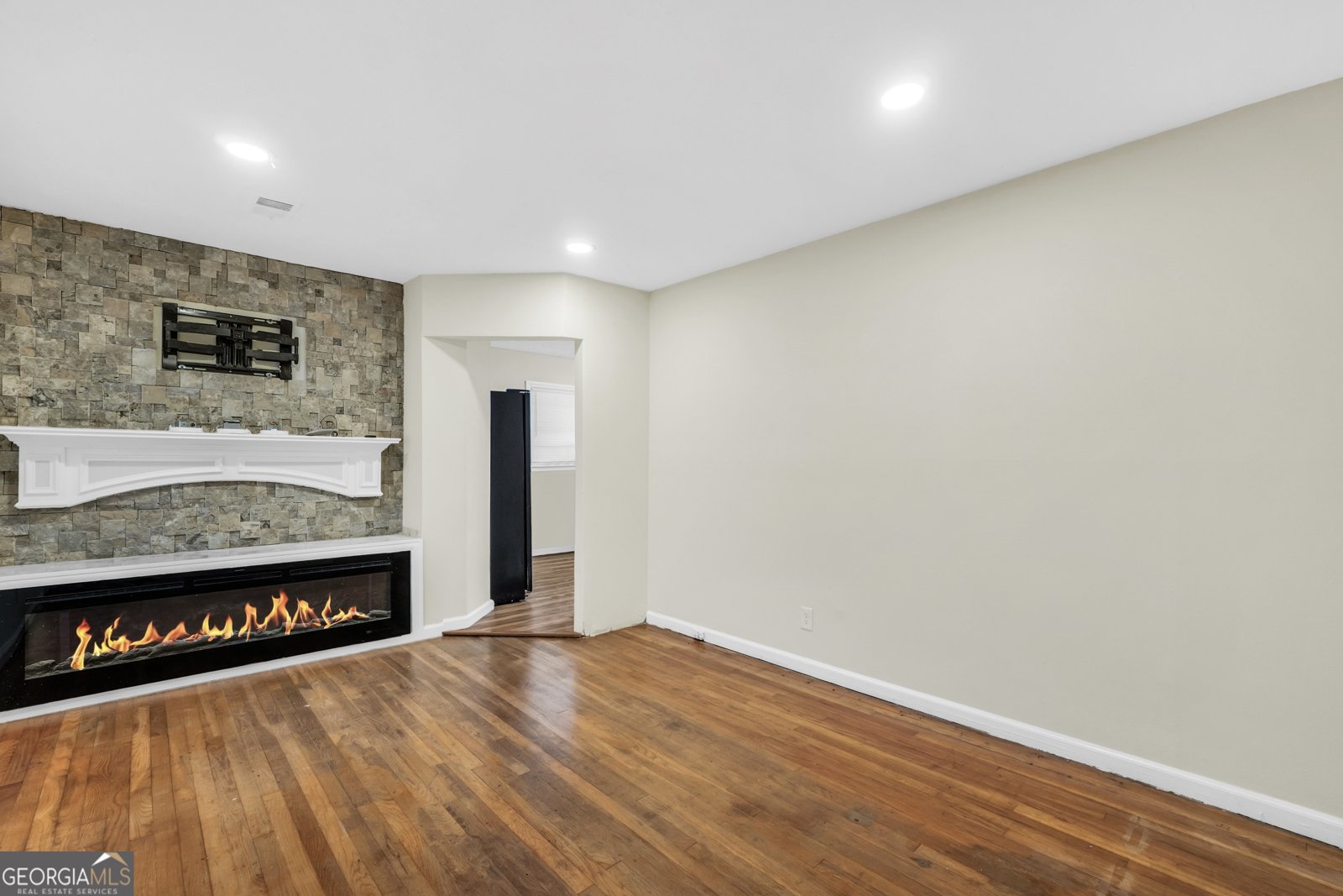 1172 Elaine Drive Forest Park - 4