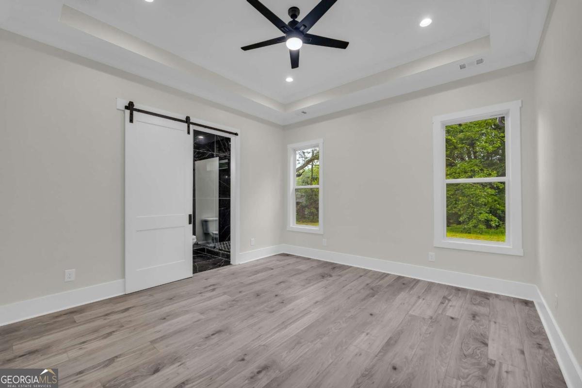 2945 Drew Valley Street Gainesville - 33