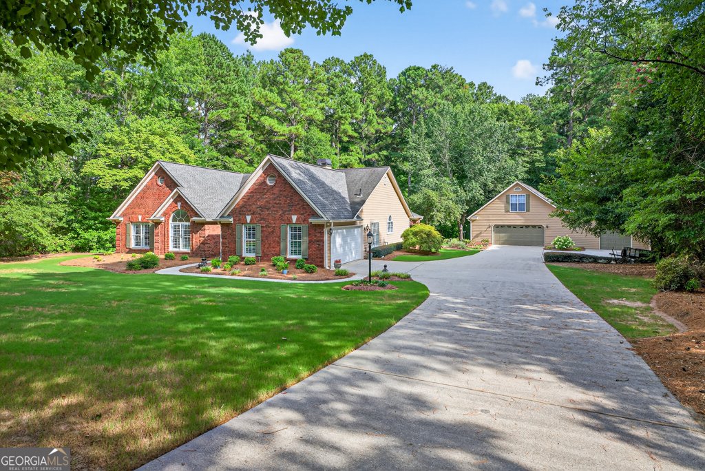 455 Herring Road Grayson - 1