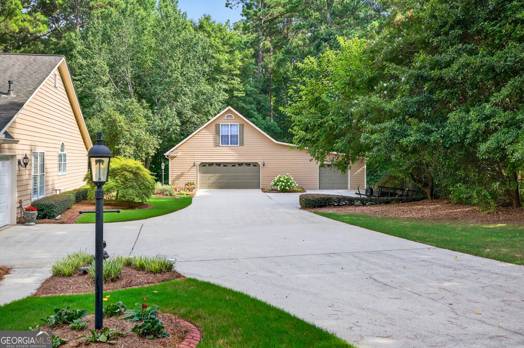 455 Herring Road Grayson - 31