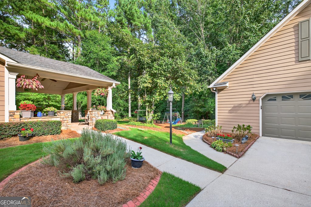 455 Herring Road Grayson - 33