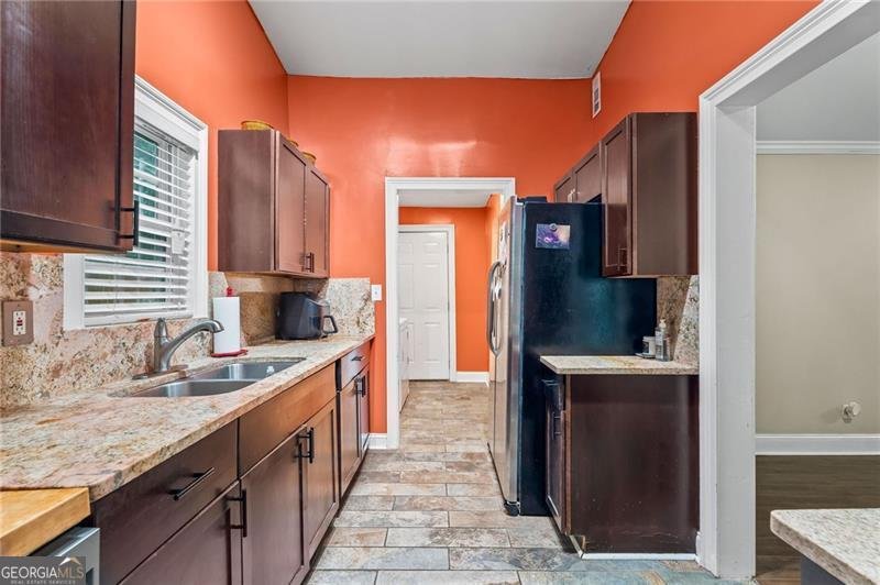 3381 Lake Valley Road Atlanta - 12
