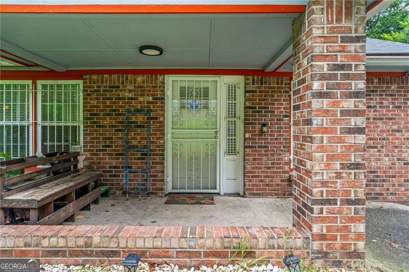 3381 Lake Valley Road Atlanta - 2