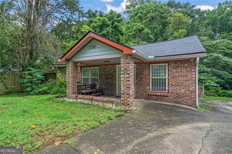 3381 Lake Valley Road Atlanta - 3