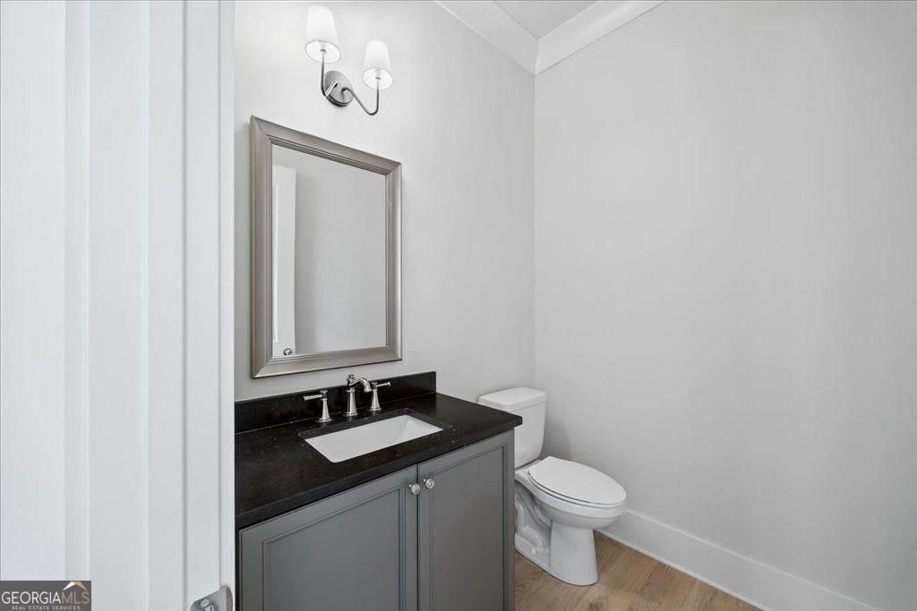 2035 Village Walk Milton - 18