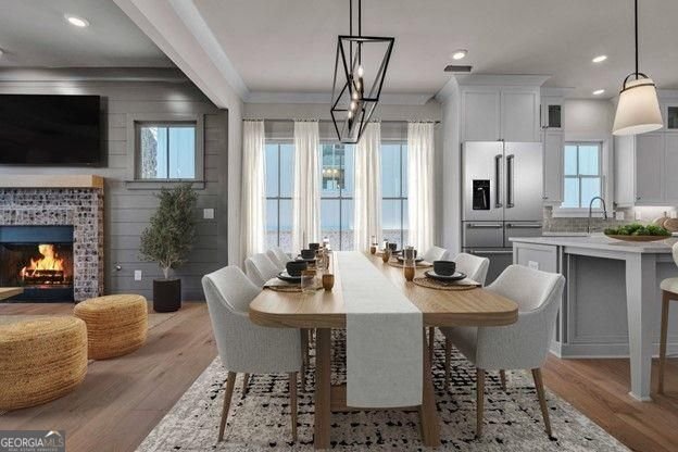2035 Village Walk Milton - 5