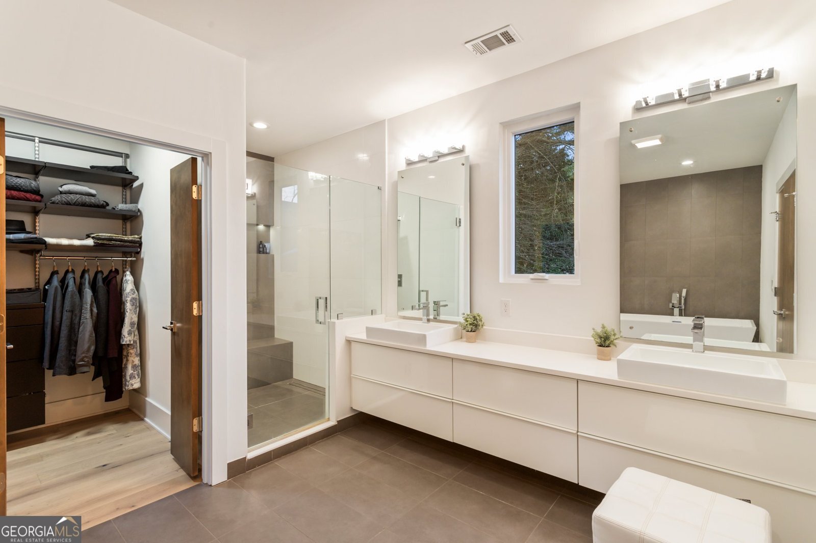 1045 Shepherds Lane Atlanta - 37